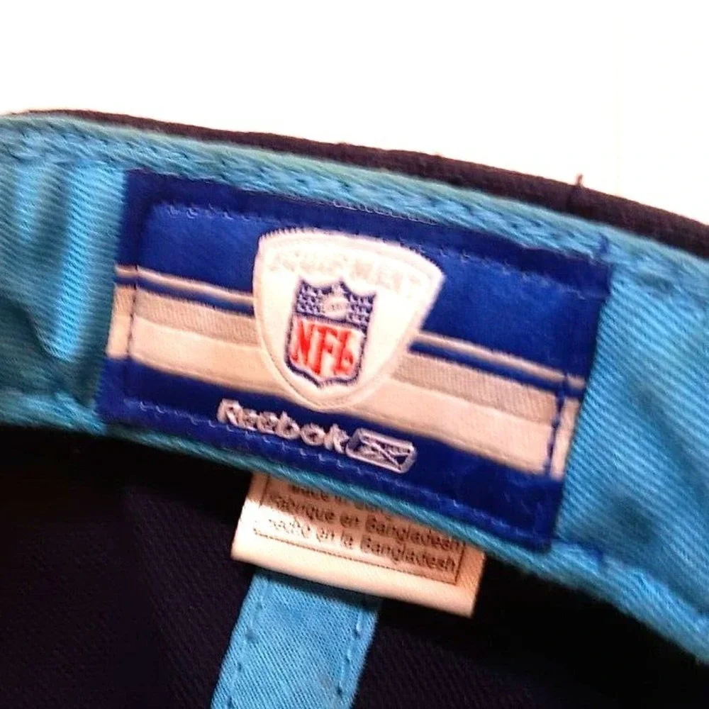 Reebok Tennessee Titans Flame NFL Equipment Cap Trucker Sports‎ Hook & Loop Hat